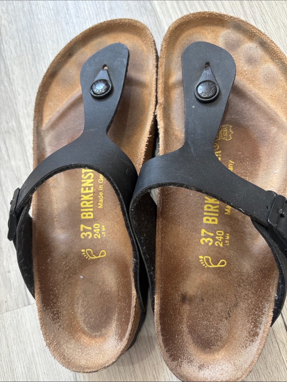 Birkenstock Black Cork-Trim Thong Sandals